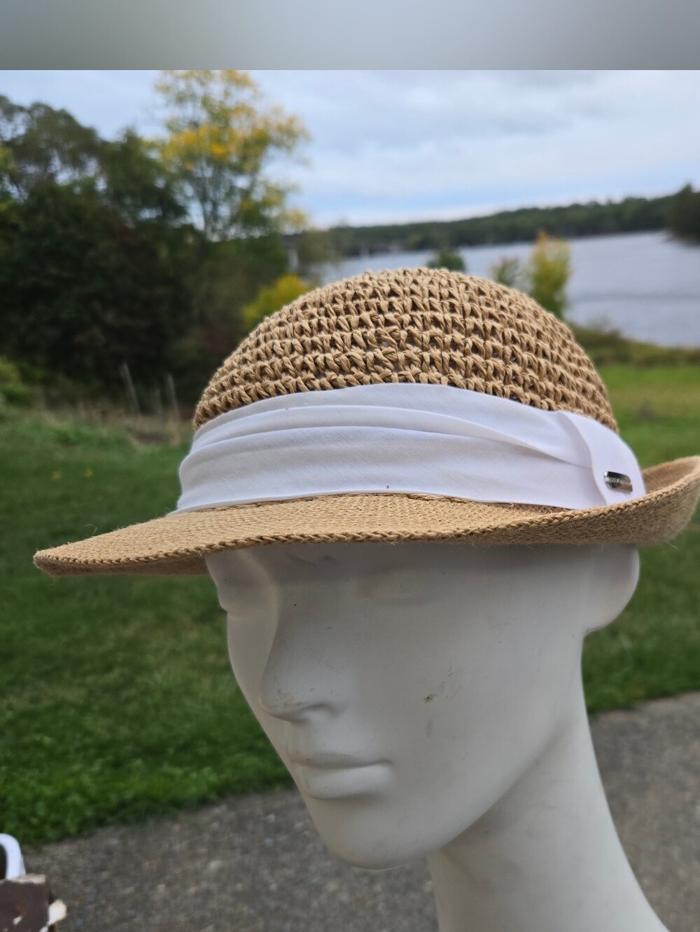 Steve Madden Y2K Straw Bucket Hat Natural Jute White Ribbon OS